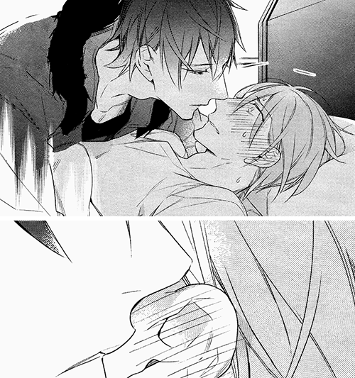 Edi's reading yaoi