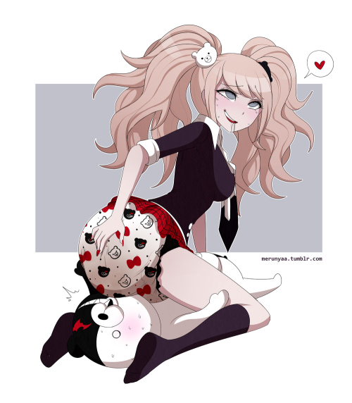 merunyaa: ENOSHIMA JUNKO-CHAN ! ~ ♥ Doodle from the marathon :) I wanted her cuddling/hugging the p