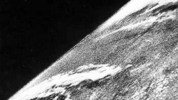 sciencesoup:   Seeing Earth for the First Time On October 24, 1946, a group of American military engineers and scientists did a very strange thing: they used a Nazi V2 rocket to take the first picture of the Earth from space. It was a strange but perhaps