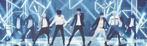 crossgrid:  can we just take a moment to appreciate minho’s hips 