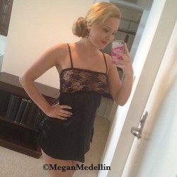 Megan-Medellin:  #Mirrormonday #Lingerie #Red #Lips #Lace #Satin