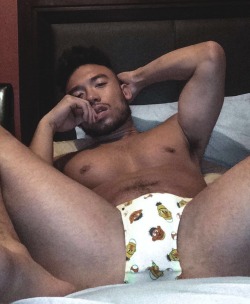 briannieh:  Buenas noches #briannieh  