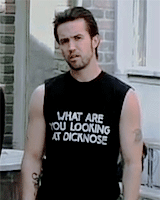 charliekclly: iasip meme: [9/9] outfits