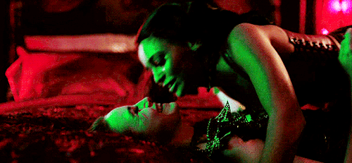 veronica-lodge:  “So, what do you think, Ms. Isley? Are we ready for any trick-or-treaters