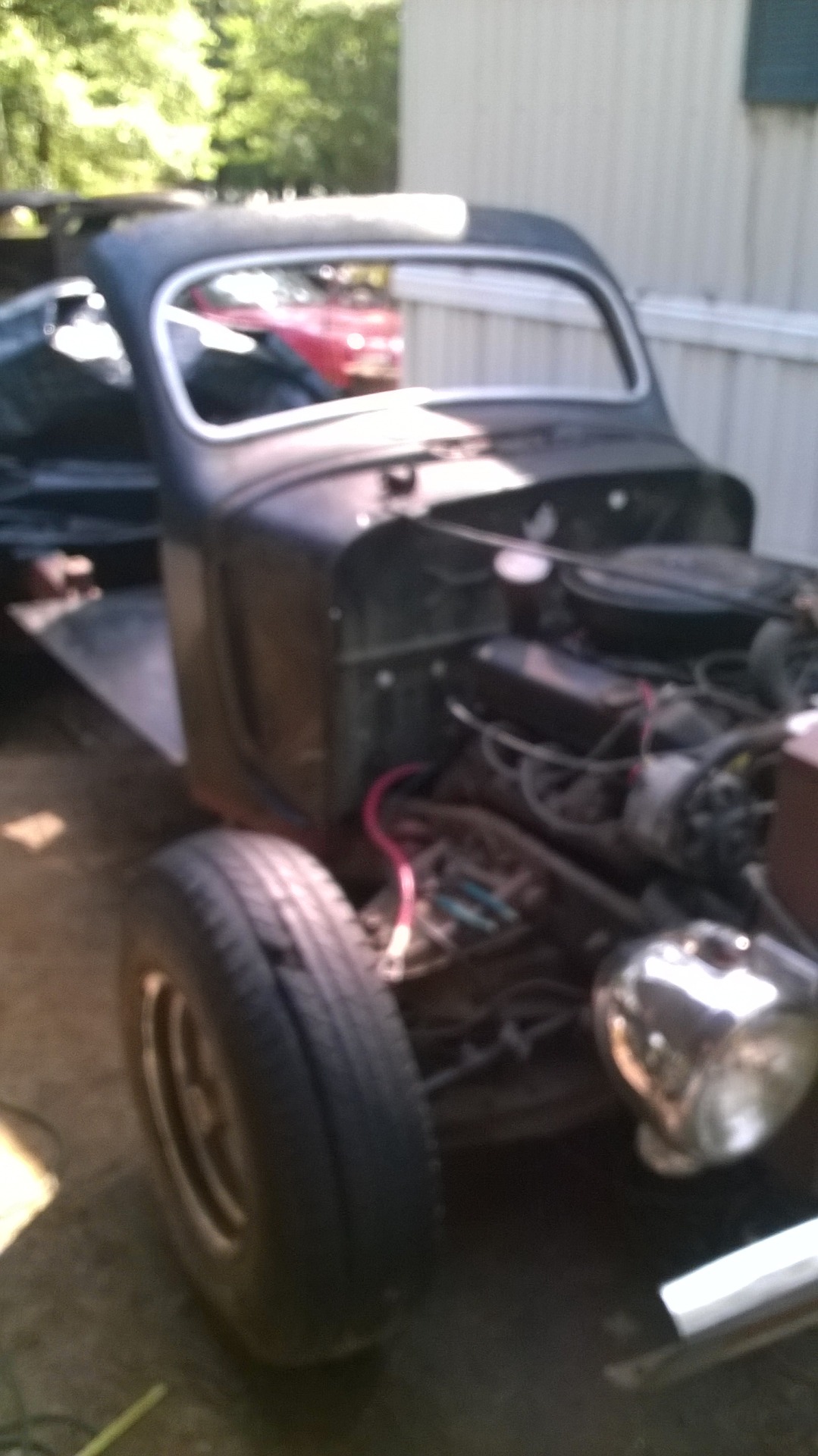 fullmetalkustoms:  This a friend of mines rat rod build. 
