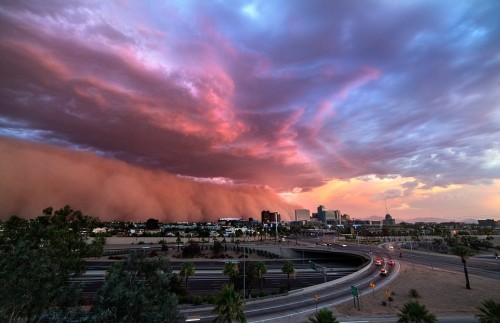 danger: Dust Storm over Phoenix Arizona | cred: Mike Olbinski