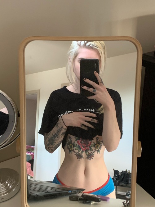wecameascumshots:🥰🥰Insta: @meaganwtf