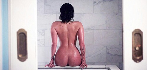 Porn photo lovaticaerotica:  Demi Lovato Vanity Fair