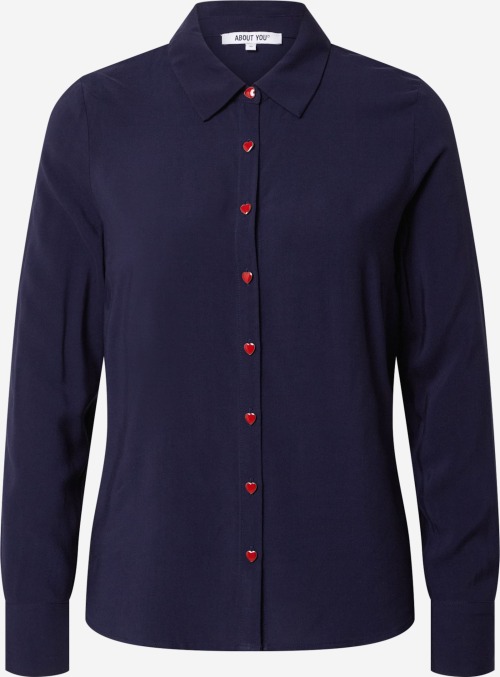 heart button detail shirt