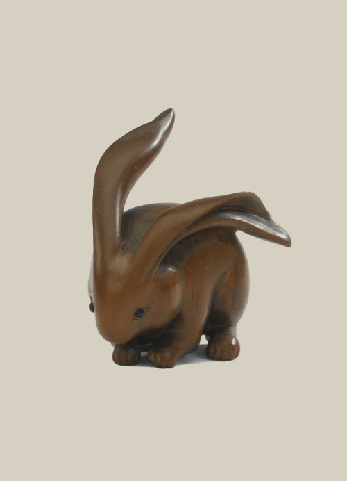 japaneseaesthetics: Wood Netsuke of a hare.  Artist Ranko, 19th century, Japan.