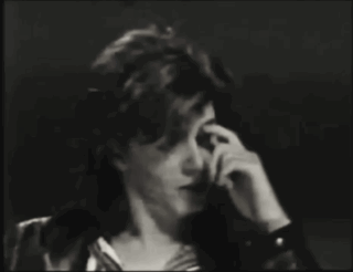 c74c15bcf1aa4d483836b425f8c2473707c81131.gif