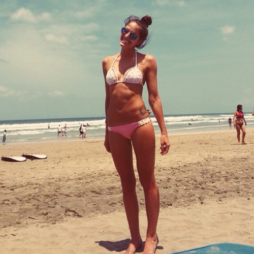 We have some bangin Jaymes Lovers ✌️☀️ @jayamber88 rockin her Flowerchild Bikini in Bali ! Only 2 to