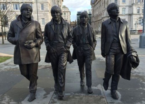 starkey-malarkey: New Beatles statue in Liverpool