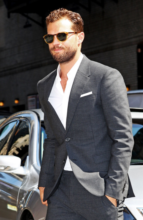 Jamie Dornan arriving at the Late Show in NY - 4...