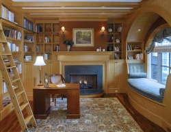 librarylongings:  That window seat is amazing