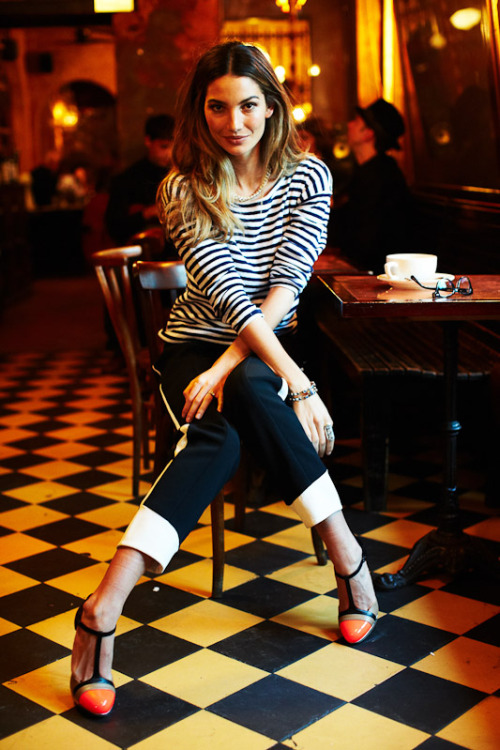 vsmodelsandangels: Lily Aldridge for Glam Magazine UK Love this shot, Lily, and the t-strap heels 