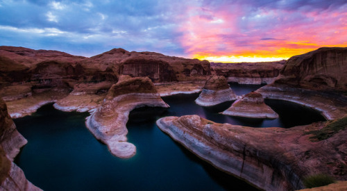 earthporn: Reflection Canyon, Utah [OC] [6000x3300] by: geppettto