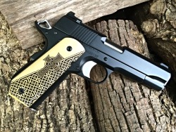 justremington:  Dan Wesson VBOB + Esmeralda’s