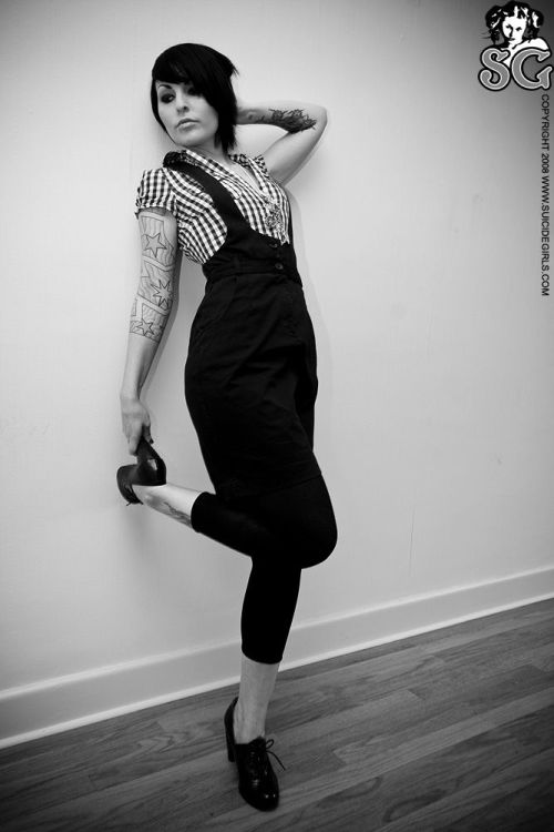 requiemsarch:  Akemi Suicide - “If Only” 