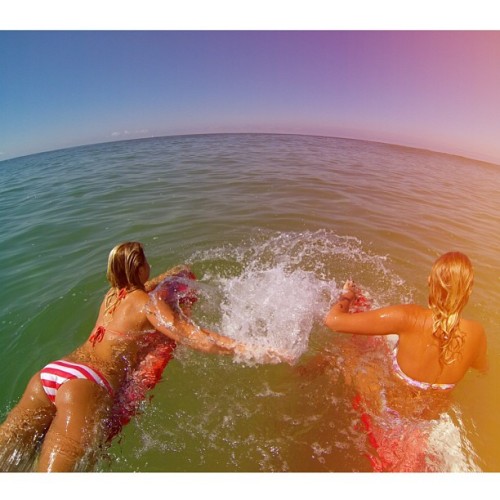 http://surfandbefree.tumblr.comEllie Jean and Holly Sue
