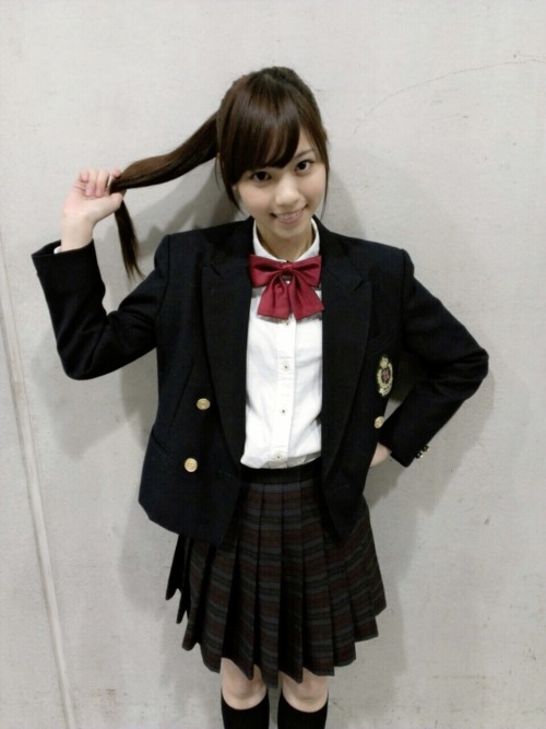 ngzk:  2013/04/04 ボール取って持ってきますぅー！