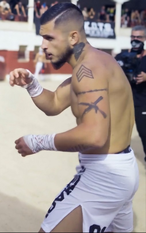 King Of The Street: Bareknuckle Brawl In Spain