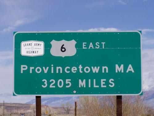 papafiredragon:  Californian sign at the beginning of Route 6.