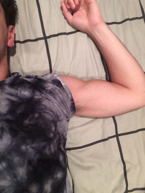 b0yonce:  *Failed selfie*