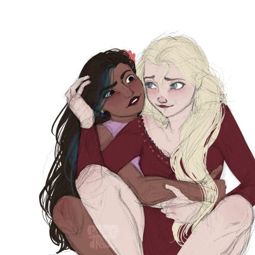 very messy sketch of elsa & isabela!! I really like them together!!! I am so out of practice it 