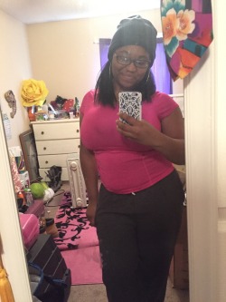 beautifulblacksheep:  Attempting to master the dirty mirror selfie lol