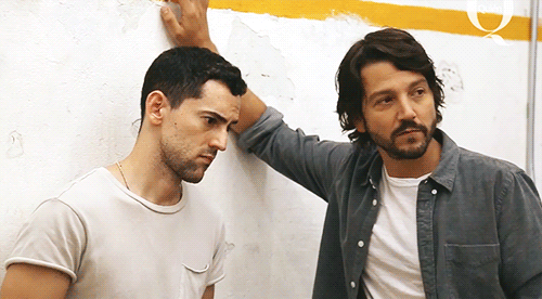 semisweetshadow:Behind the scenes con Diego Luna y Luis Gerardo Méndez (x)