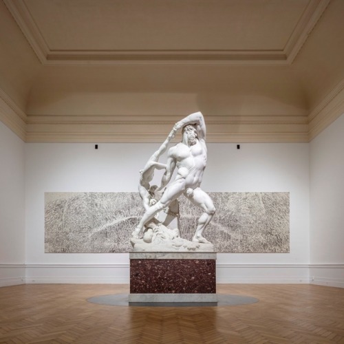 simobutterfly:Ercole e Lica, Antonio Canova 1795/1815.
