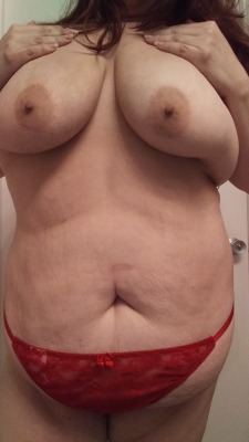 latinbisbbw:  #boobs #biggirl #bigbbw #white