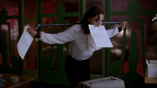 don56: Maggie Gyllenhaal in “Secretary”