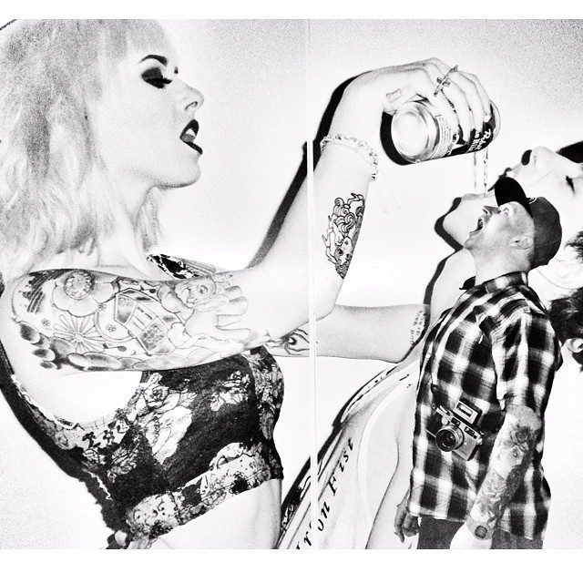 alysha:  walnutwax:  Pour me another drink @alyshanett #londontattooconvention foto