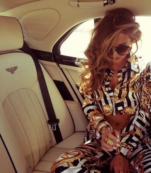 flyestfemales:  flyestfemales