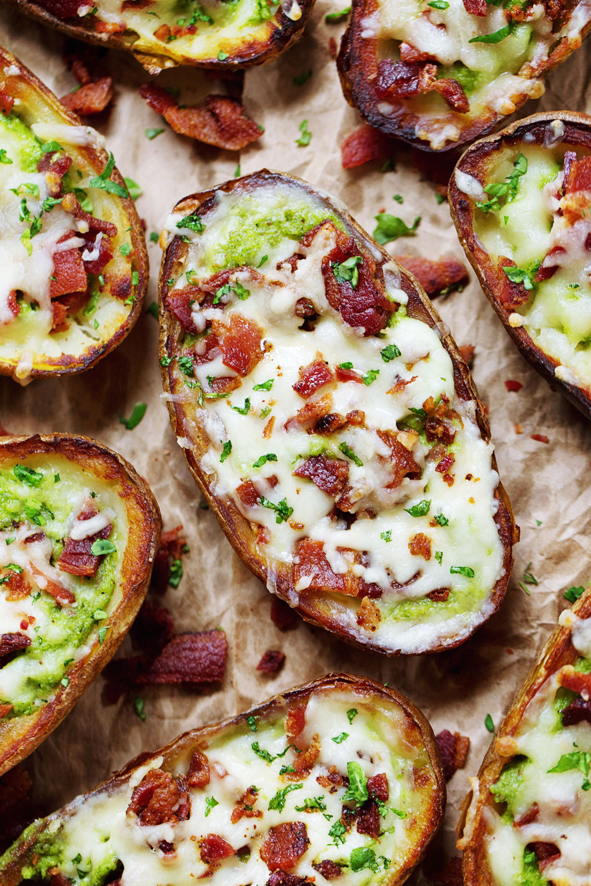 yummyinmytumbly:  Cheesy Bacon &amp; Kale Potato Skins
