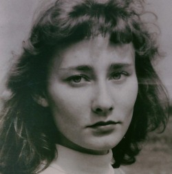 Riversname:   Halina Poświatowska - 9 May 1935 – 11 October 1967 - Was A Polish