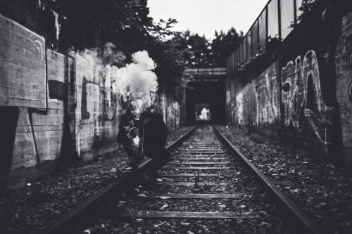 smokebomb session with noahlwilliams &amp; sondrewright!