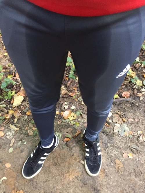 Porn wetdude792: Wet gray pants in the forest photos