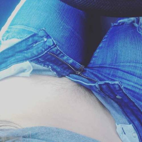 To be free,me and my jeans  . . . . #freshness #summer #hotday #hairy #jeans #car #travel #shameless