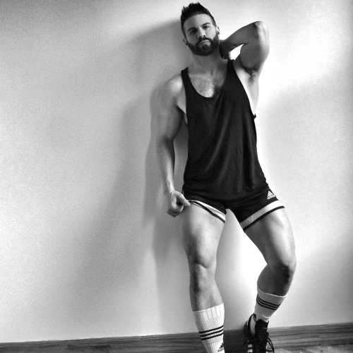 ultimate-men:  Follow ULTIMATE MEN! Companion blog: http://theultimatemen.tumblr.com Main blog: http://ultimate-men.tumblr.com Twitter @TheUltimateMen