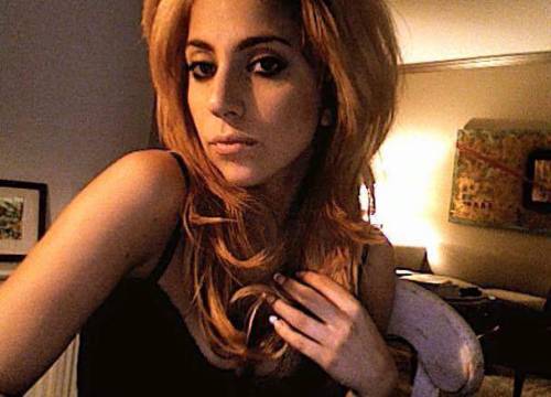 gagafanbase:  Updated  Unreleased photos of Lady Gaga. 2009. 