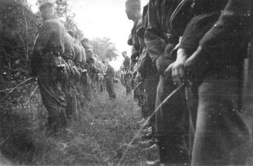 peashooter85:German soldiers peeing, World War II