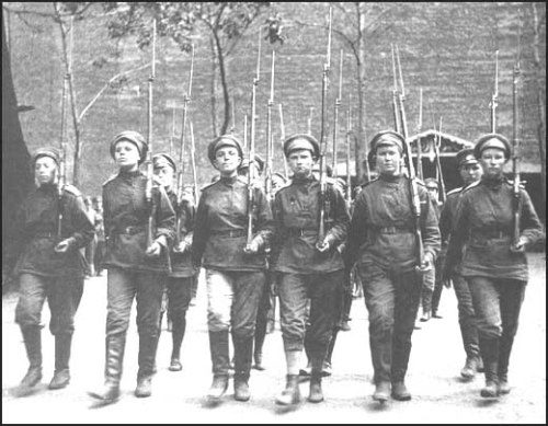 oldrussia:Women’s Battalions were all-female combat units formed after the February Revolution by th
