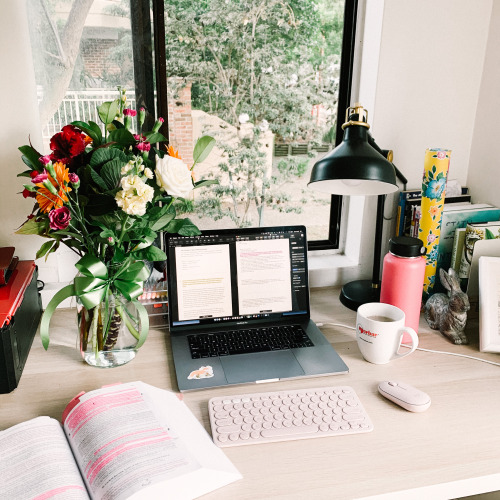 birthday flowers & essay writing ✨