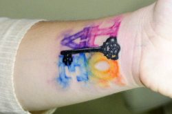 misswendybird:  raininginreverse:  7brooms:  lukeameschannel:  Watercolor styled tattoos I love these tattoos. They are amazing. Never seen anything like these before. They are beautiful.   Bucketlist  Yes  I have zero pain tolerance and I’m not a