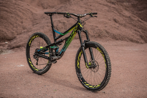 Devinci Spartan Carbon | svenn.fjeldheim’s Bike Check  (via Vital MTB)