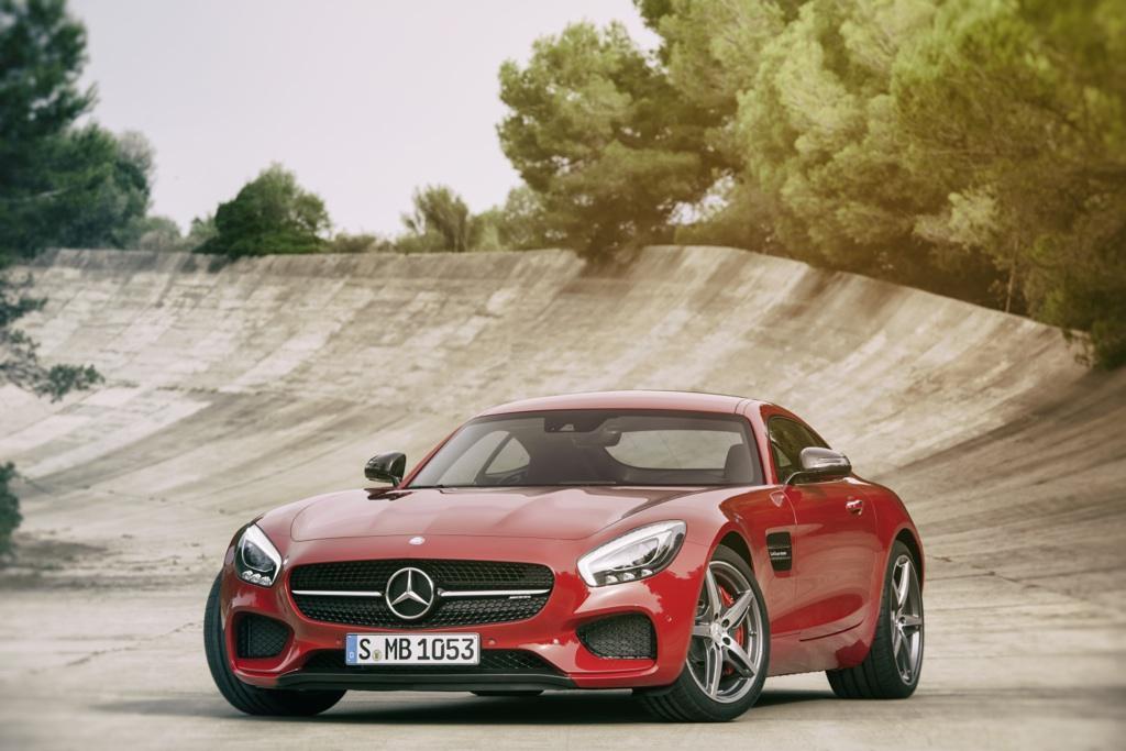 yahooautos:  New Mercedes-AMG GT revealed as potential Porsche 911 beater Mercedes-Benz