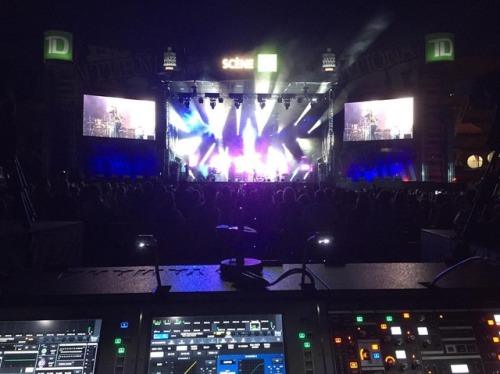 <p>First rockin set with @francescoyates done, next one in an hour on the main stage at @festivaljazzmtl. So much fun, sooo many people! #soundgirl #foh #yamahapm10 #newfavconsole #montrealjazzfest (at Festival International de Jazz de Montréal)</p>